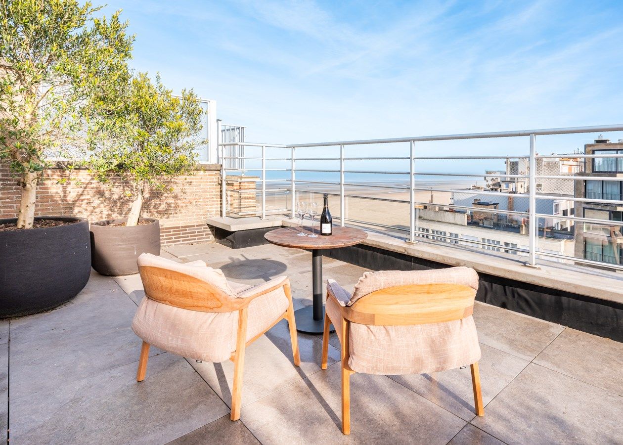 Exceptionele Penthouse met zeezicht in Oostduinkerke  foto 5