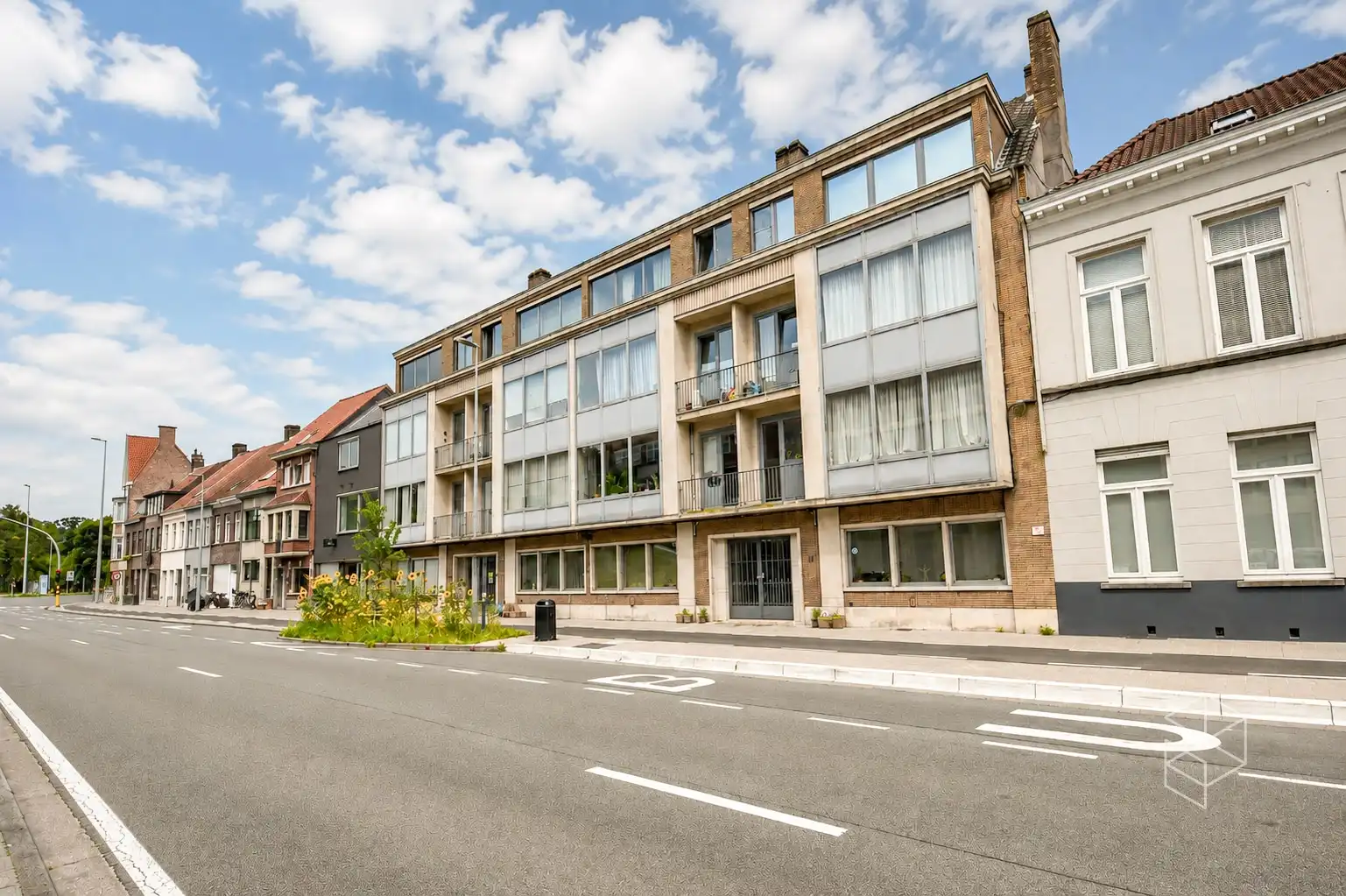 Ruim 2 slpk appartement op wandelafstand van 't Zand en de Vesten. foto {{pictureIndex}}