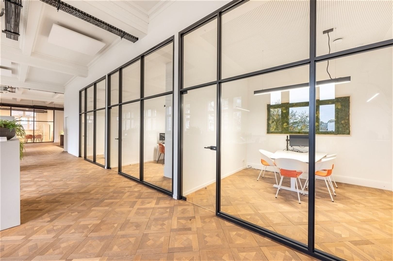 Instapklaar kantoor te huur op unieke locatie - 579m² foto 17