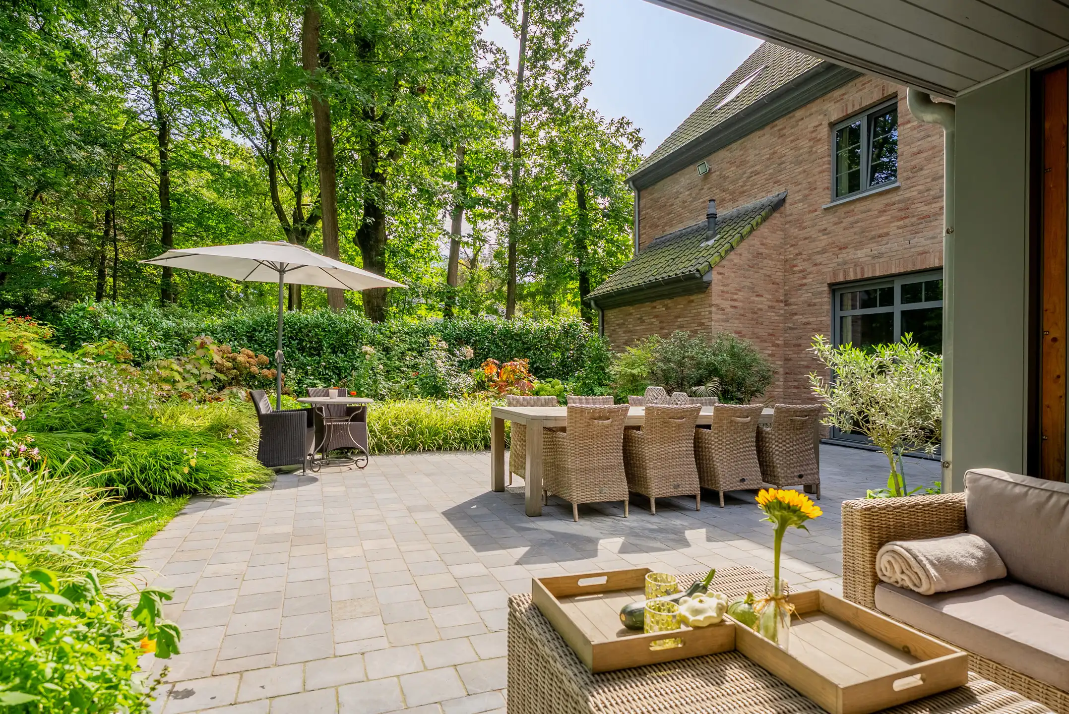 Prestigieuze villa met afzonderlijke woonunit en royale tuin nabij de Kalmthoutse Heide foto 57