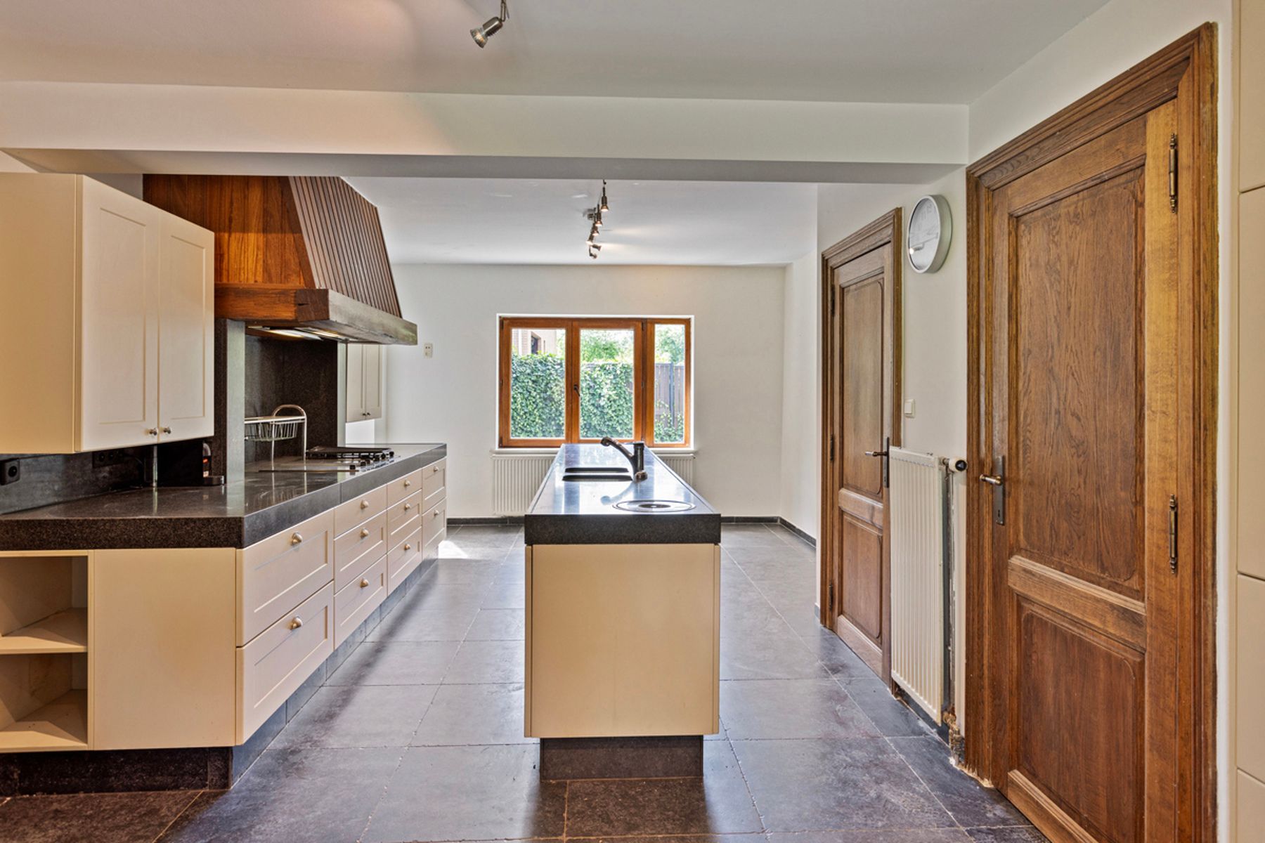 Huis te koop in Begijnendijk! foto 11