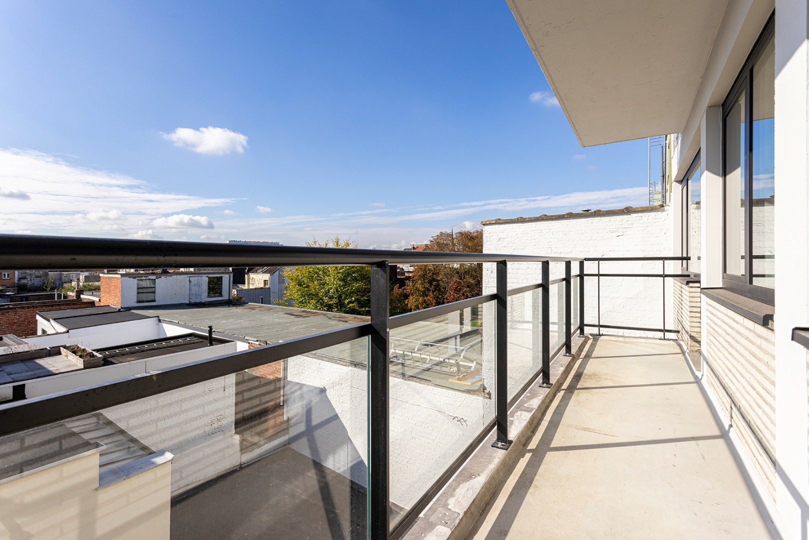Ruim en modern appartement (vernieuwbouw) met 3 slpks nabij De Roma foto 14