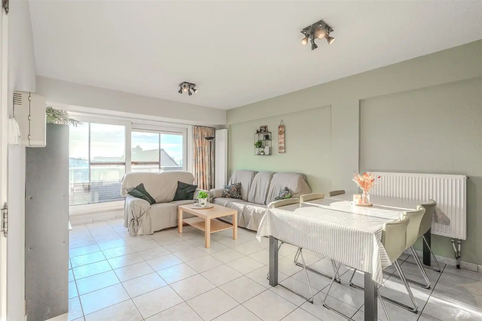 2 Slaapkamer appartement foto 3