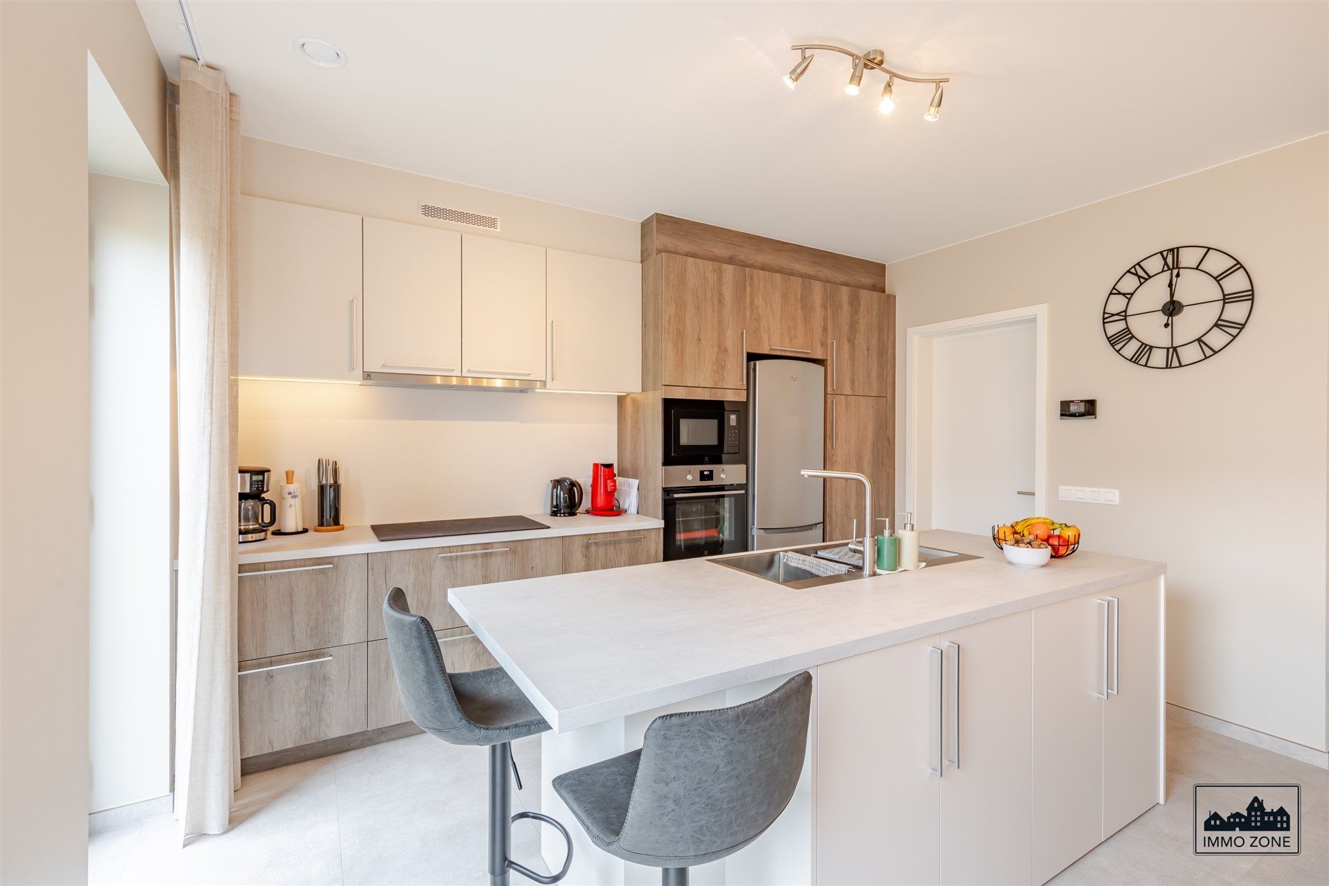 Halfopen BEN-woning in rustig binnengebied foto 2