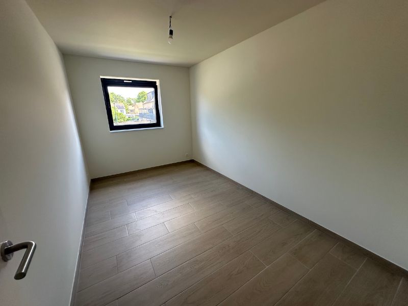Stijlvolle nieuwbouwwoning in het centrum van Kaprijke! foto 11