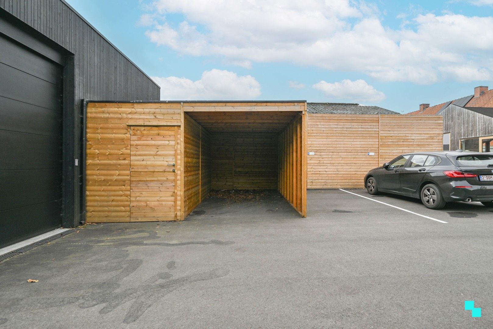 Gunstig gelegen carport nabij centrum Waregem foto 5