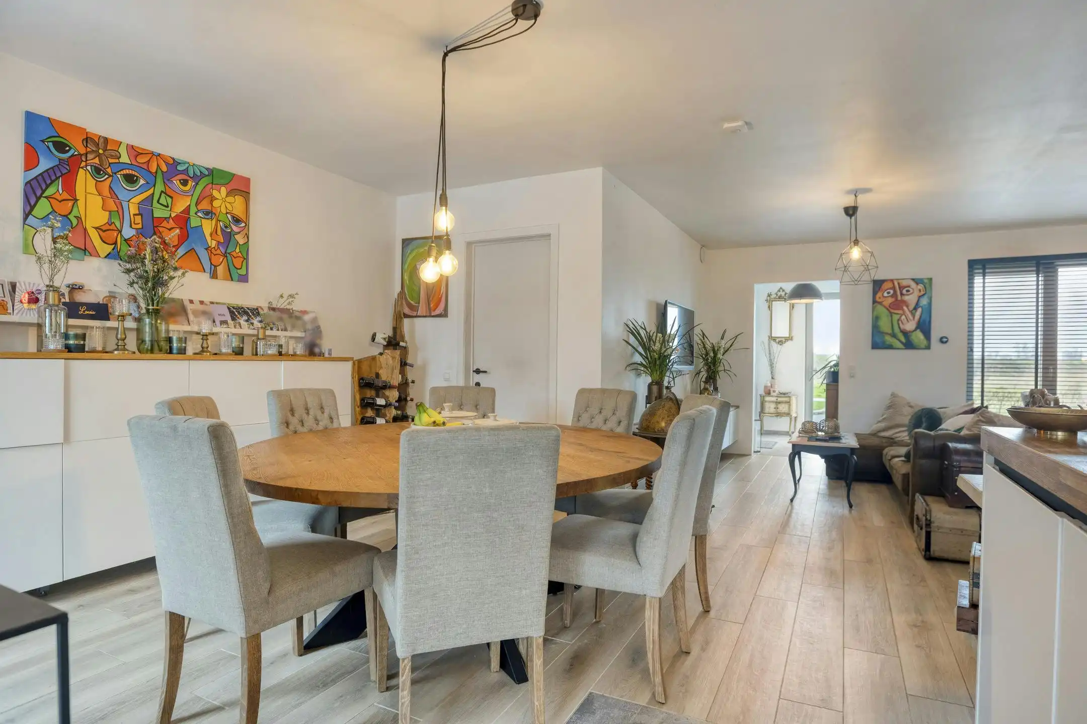 BEN-woning met 4 slaapkamers en 2 carports in het groene Suikerpark te Veurne foto 4