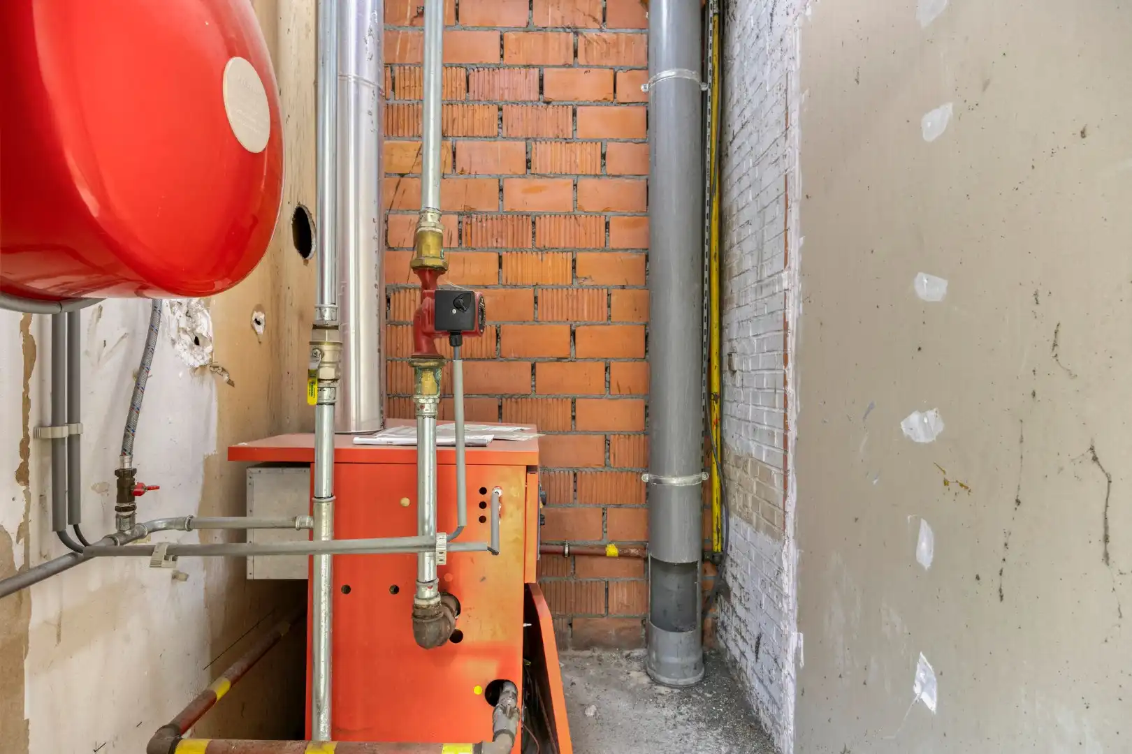 Commercieel pand in het centrum van Mol ! foto 14