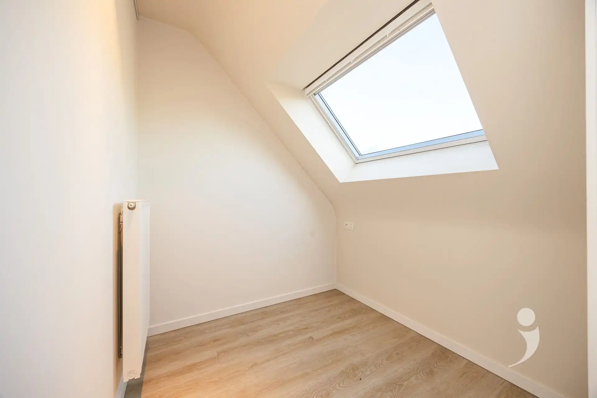 Ruime assistentiewoning met zuidgericht terras foto 8