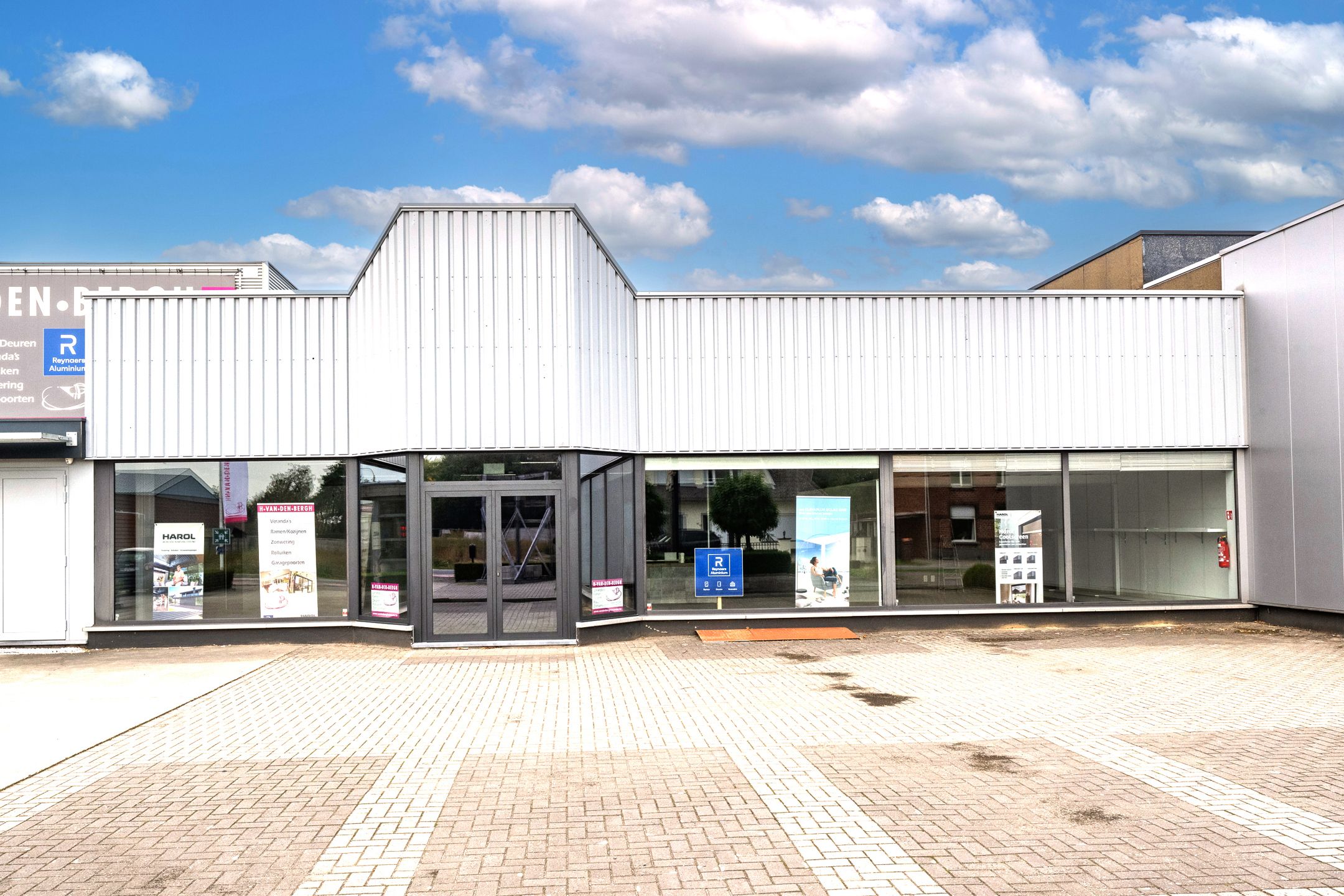 Commerciële ruimte te huur foto 2