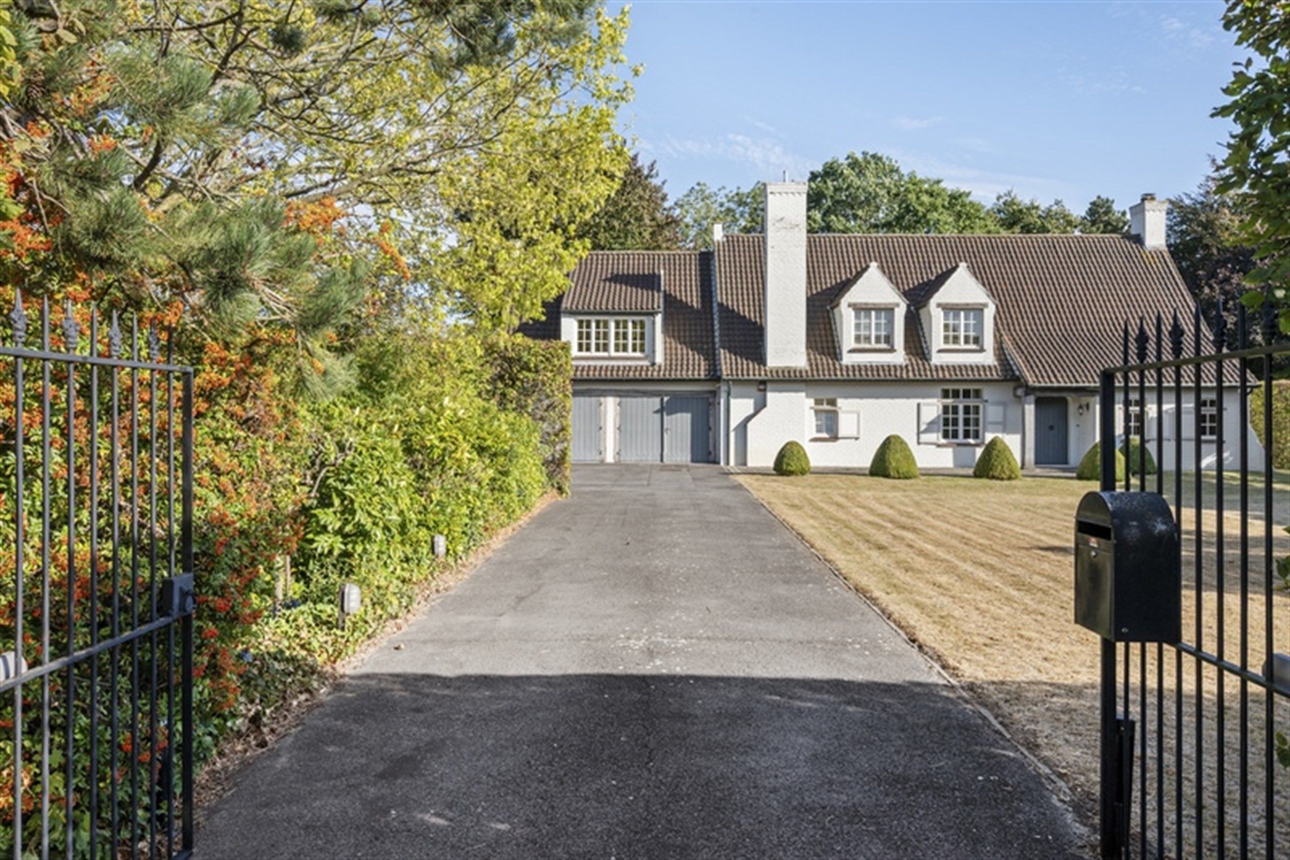Kom binnen, kom dromen: royale eigendom op 3057 m² foto 4