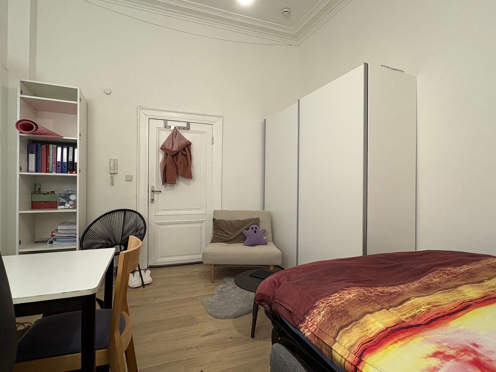 Studentenkamer met eigen keuken en badkamer in Leuven  foto {{pictureIndex}}