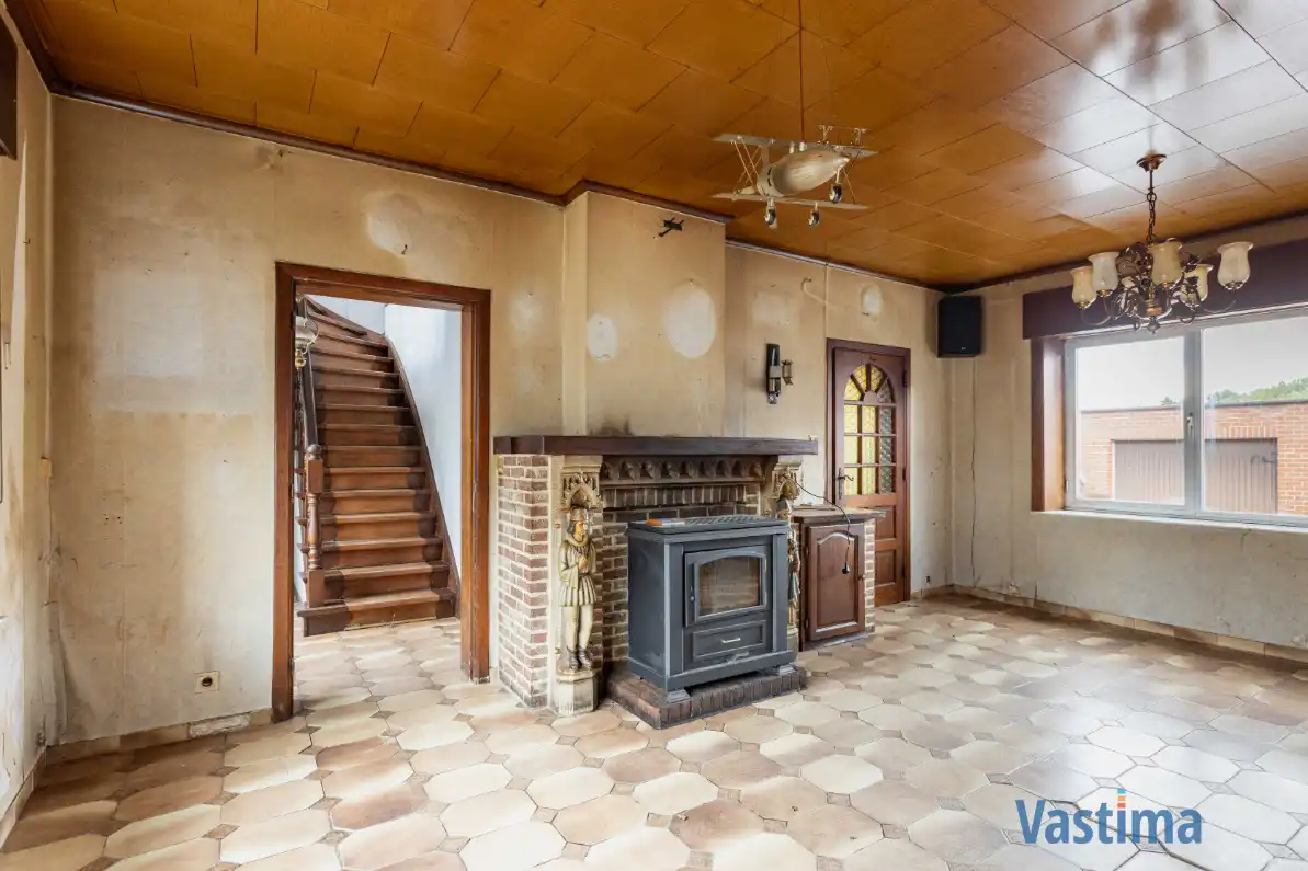 Te renoveren woning met 3 slaapkamers, garage en tuin foto 5