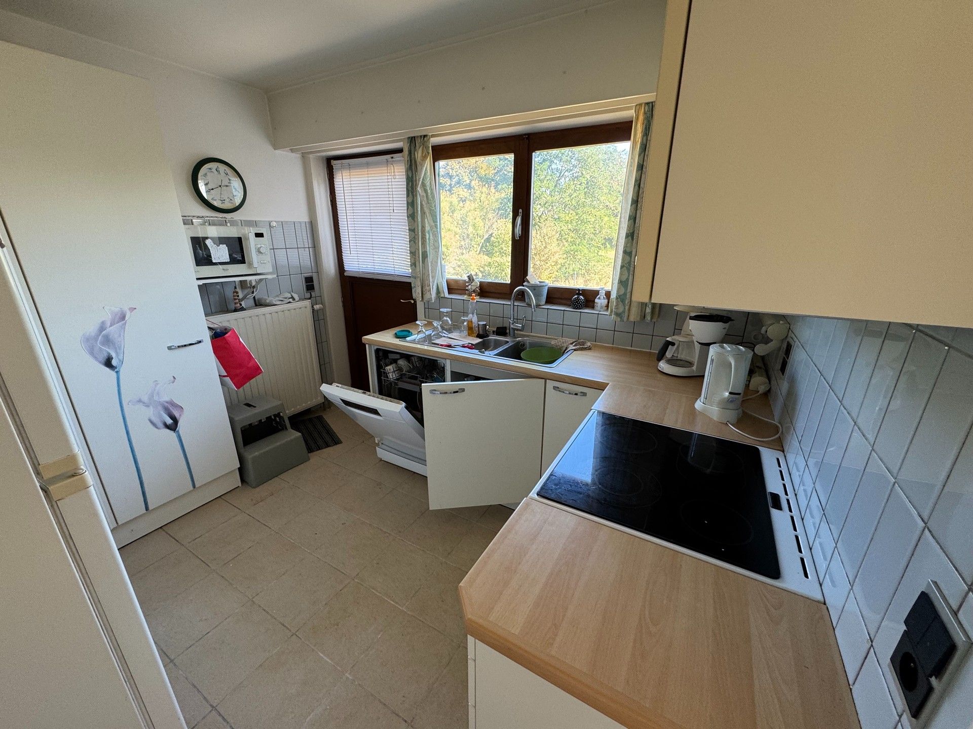 Zonnige bungalow met 3 slaapkamers en tuin in rustige wijk van De Haan. foto 5