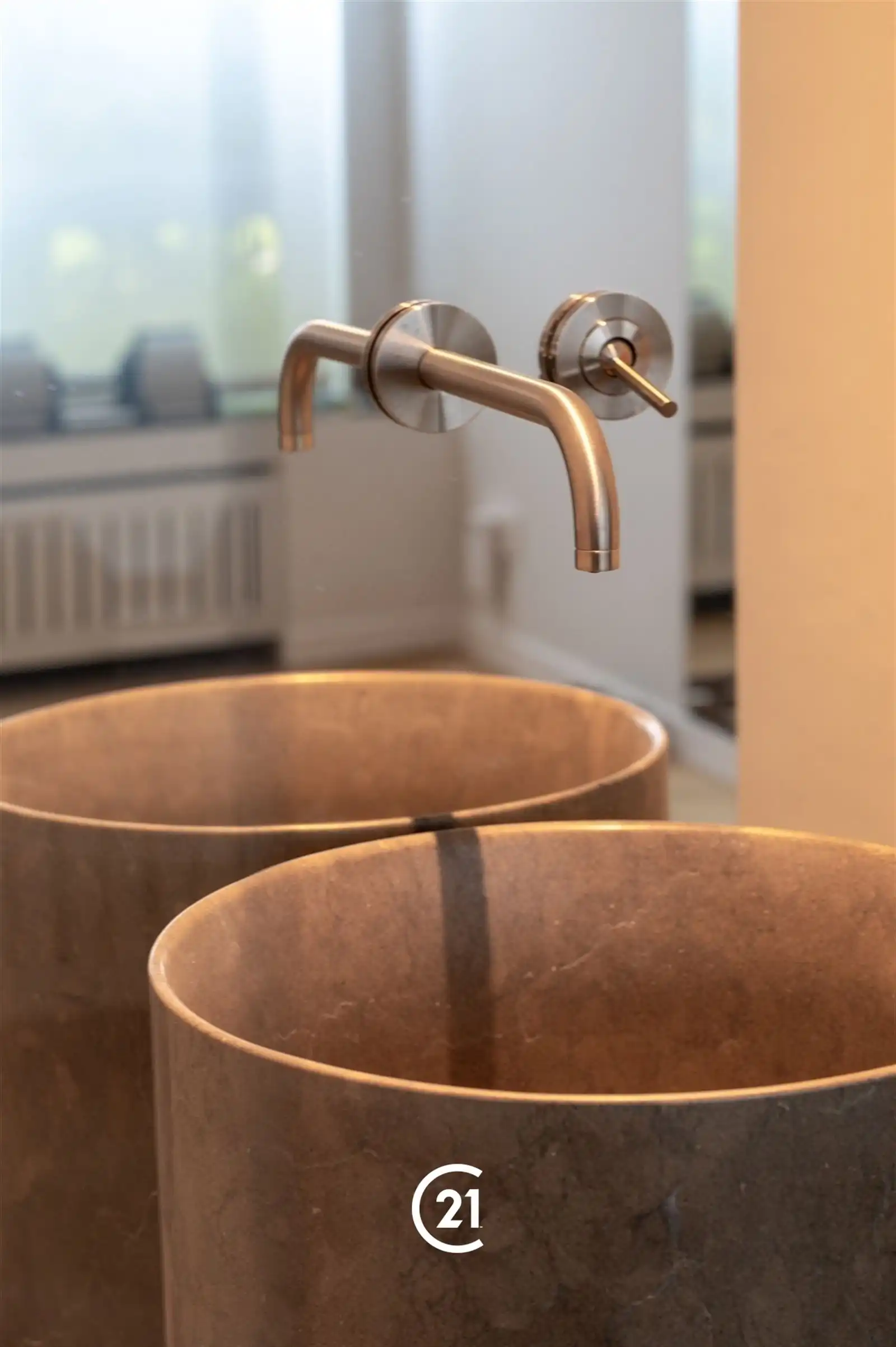 CAMBRE – Uitzonderlijk luxueus gelijkvloersappartement met tuin tegenover Ter Kamerenbos

  foto 23