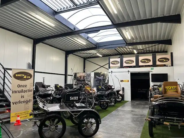 INSTAPKLARE BEDRIJFSUNIT MET KANTOOR EN SANITAIR foto 2