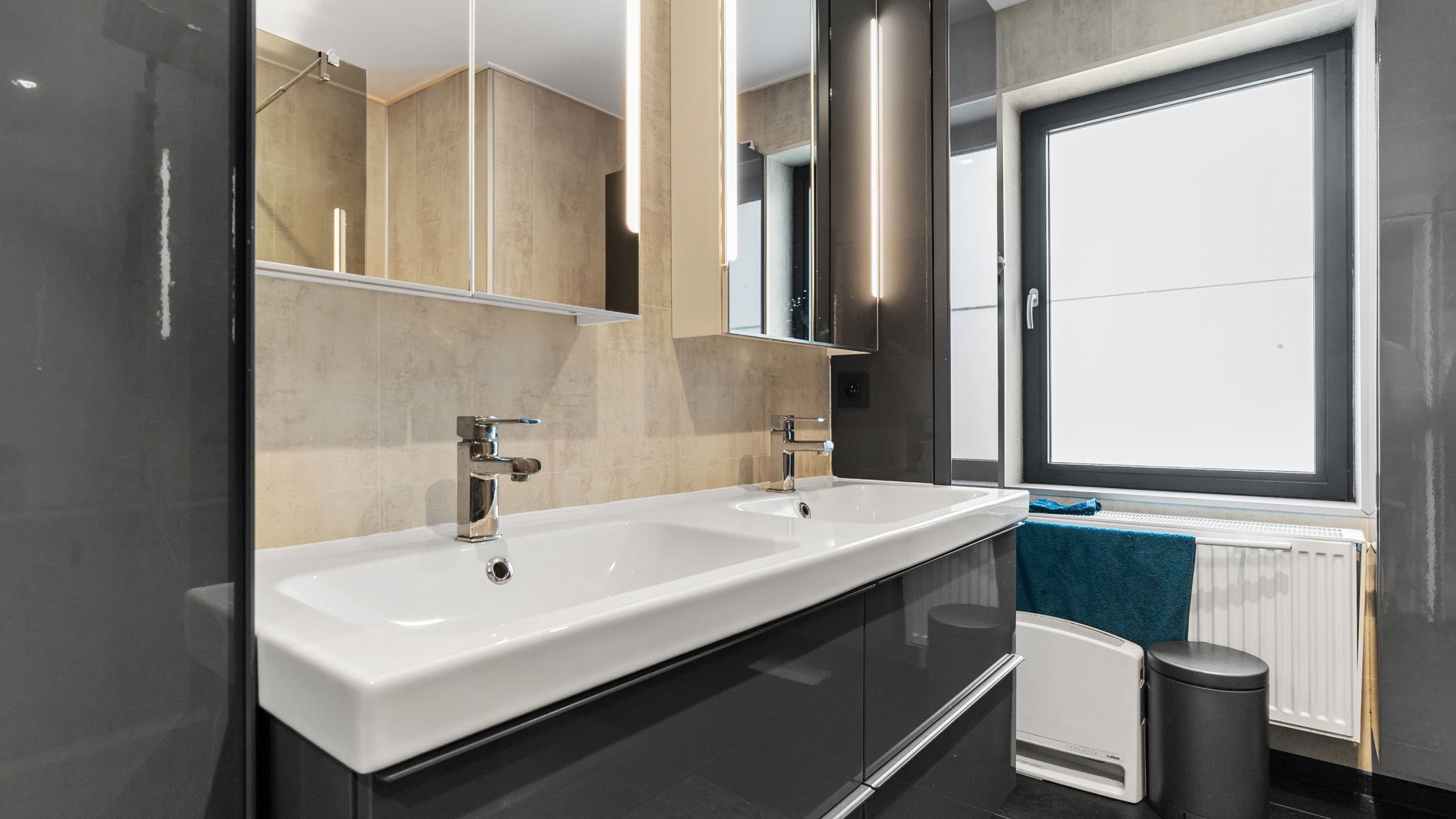 Instapklare woning met handelspand/atelier te Londerzeel foto 11