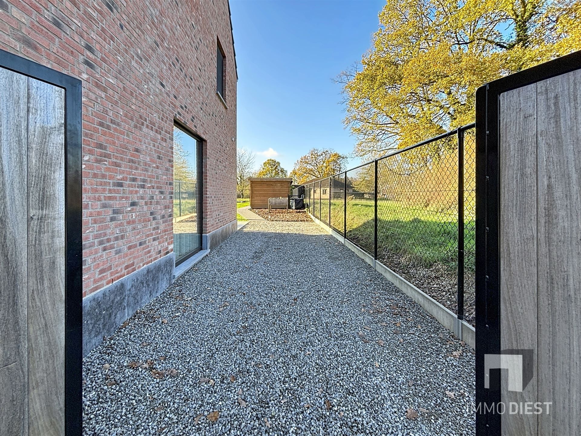 Nieuwbouwwonig met 3slaapkamers E-peil8 foto 2