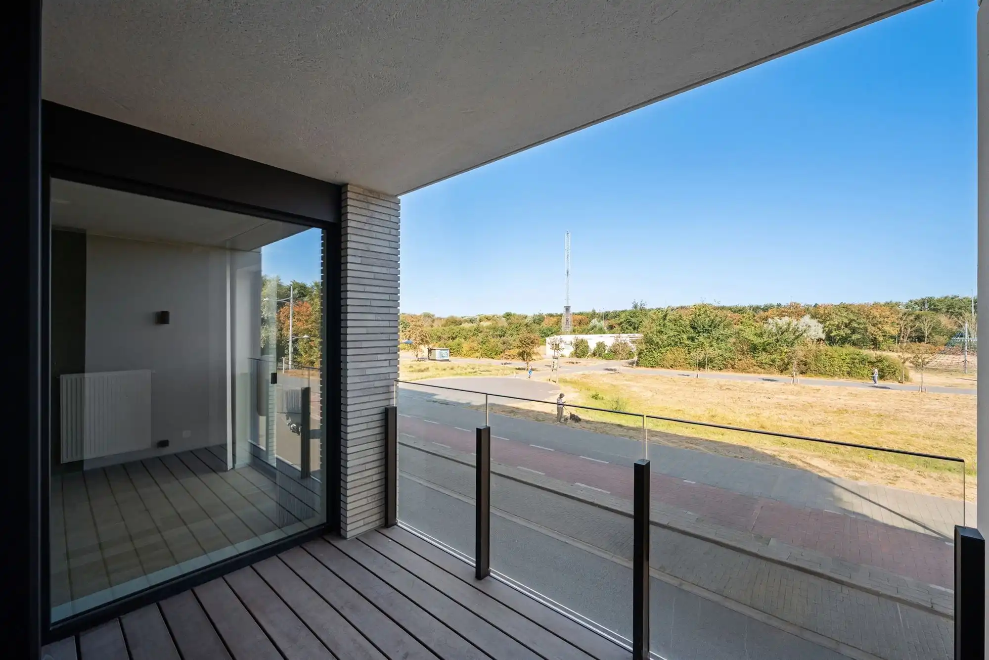 Luxueus (quasi nieuw) appartement vlakbij het strand!  foto 10