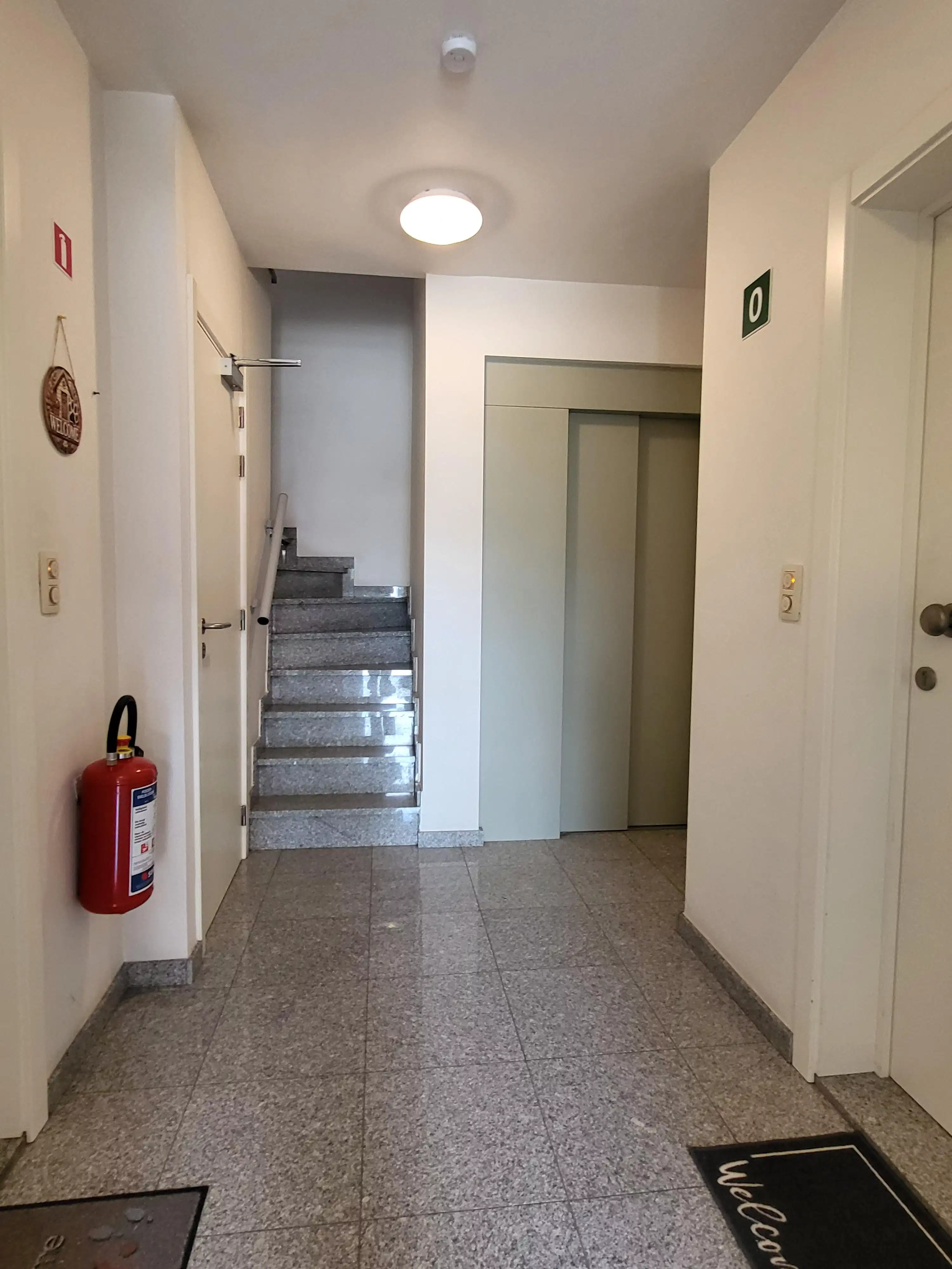Op zoek naar een instapklaar appartement waar comfort en een uitstekende ligging samenkomen?  foto 22