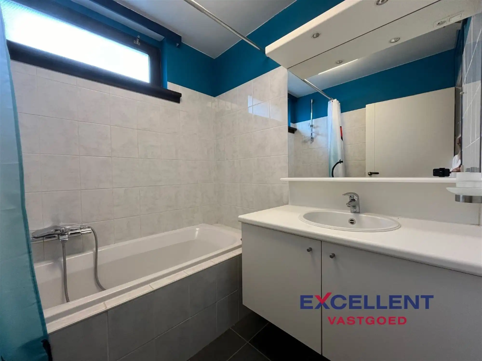 Gelijkvloers appartement met tuin te huur op rustige locatie Deinze! foto 8