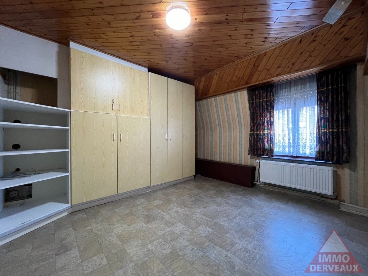 Moorslede - Ruime woning met garage foto 8