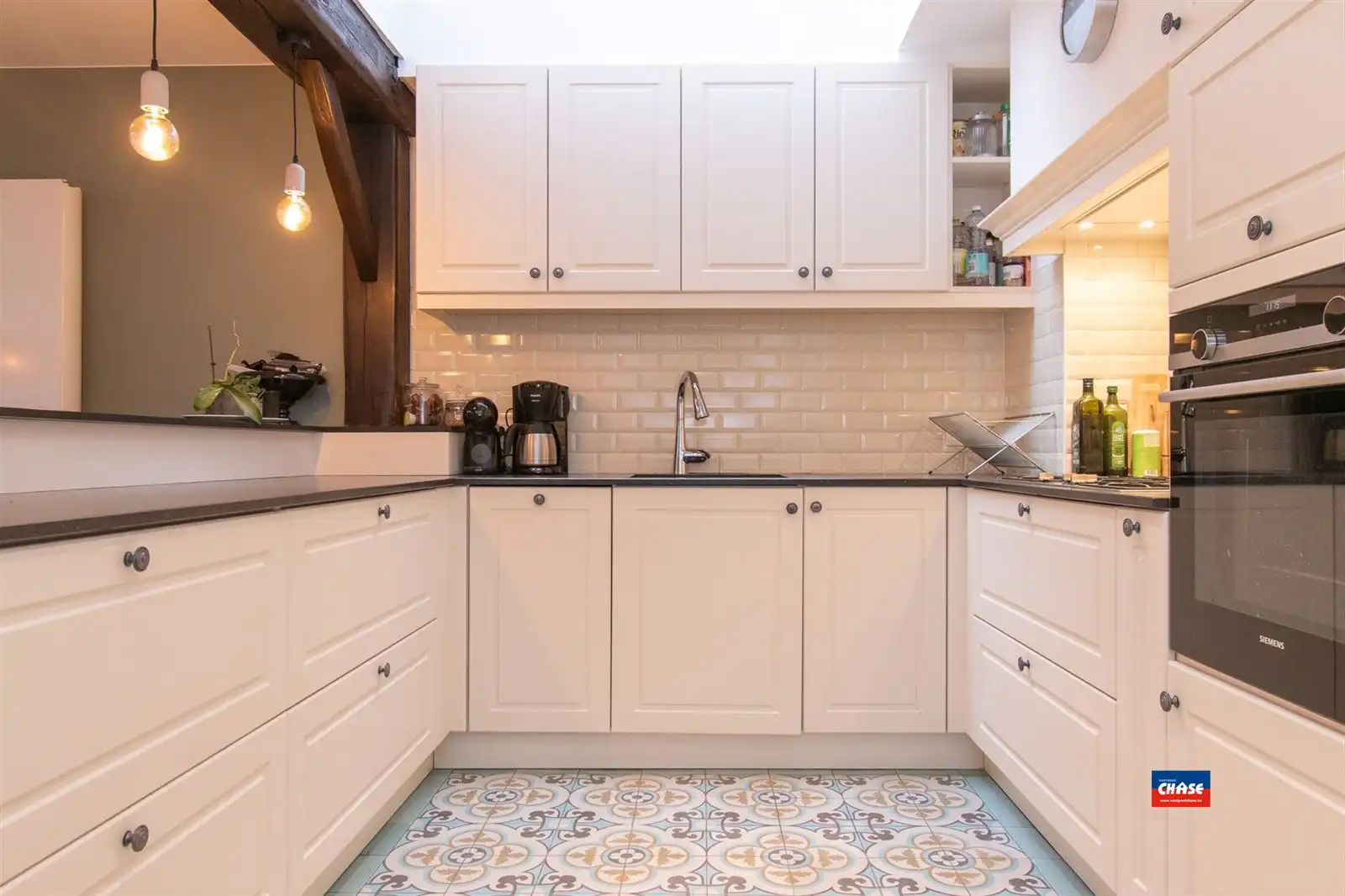 Gerenoveerde gezinswoning foto 10