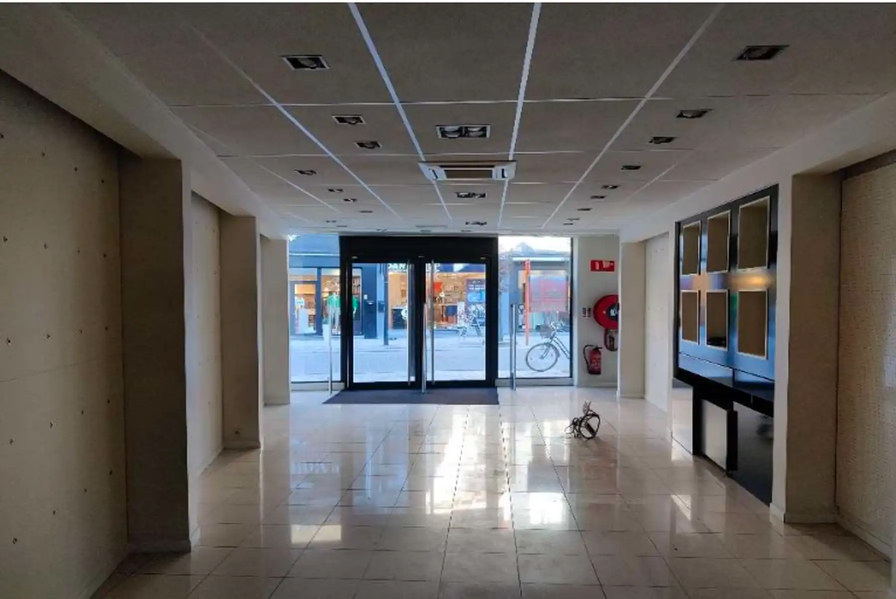 Instapklaar Handelspand op Toplocatie in de Nieuwstraat foto 3