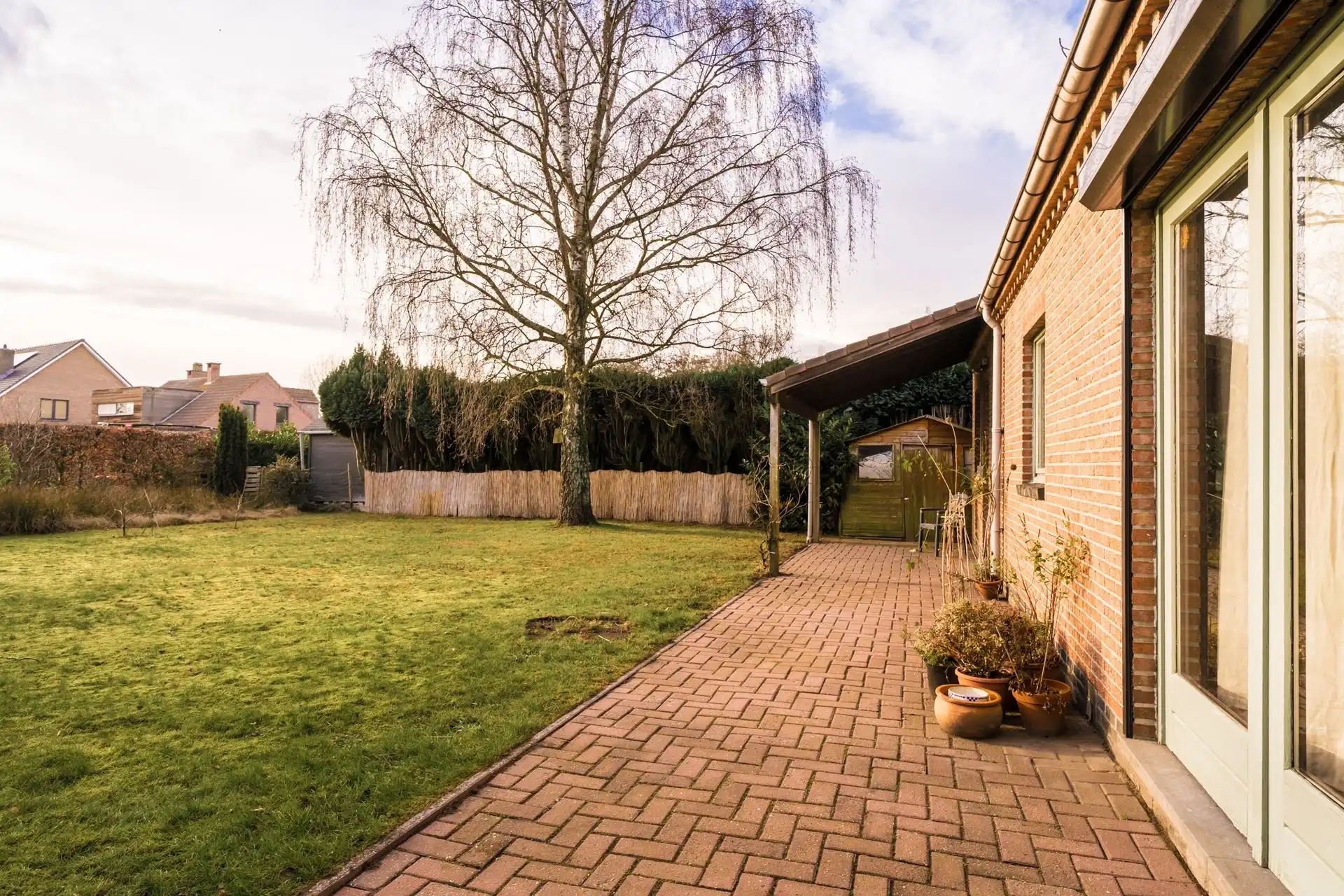 Huis met 3 slpk en zonnige tuin in rustige woonomgeving te Duffel foto 16