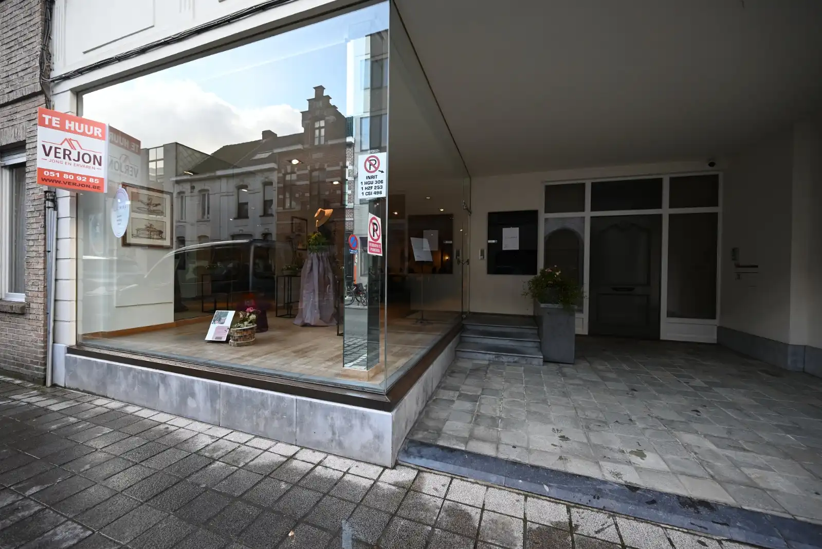 Kantoor-/ Handelsruimte in het Centrum van Roeselare foto 3