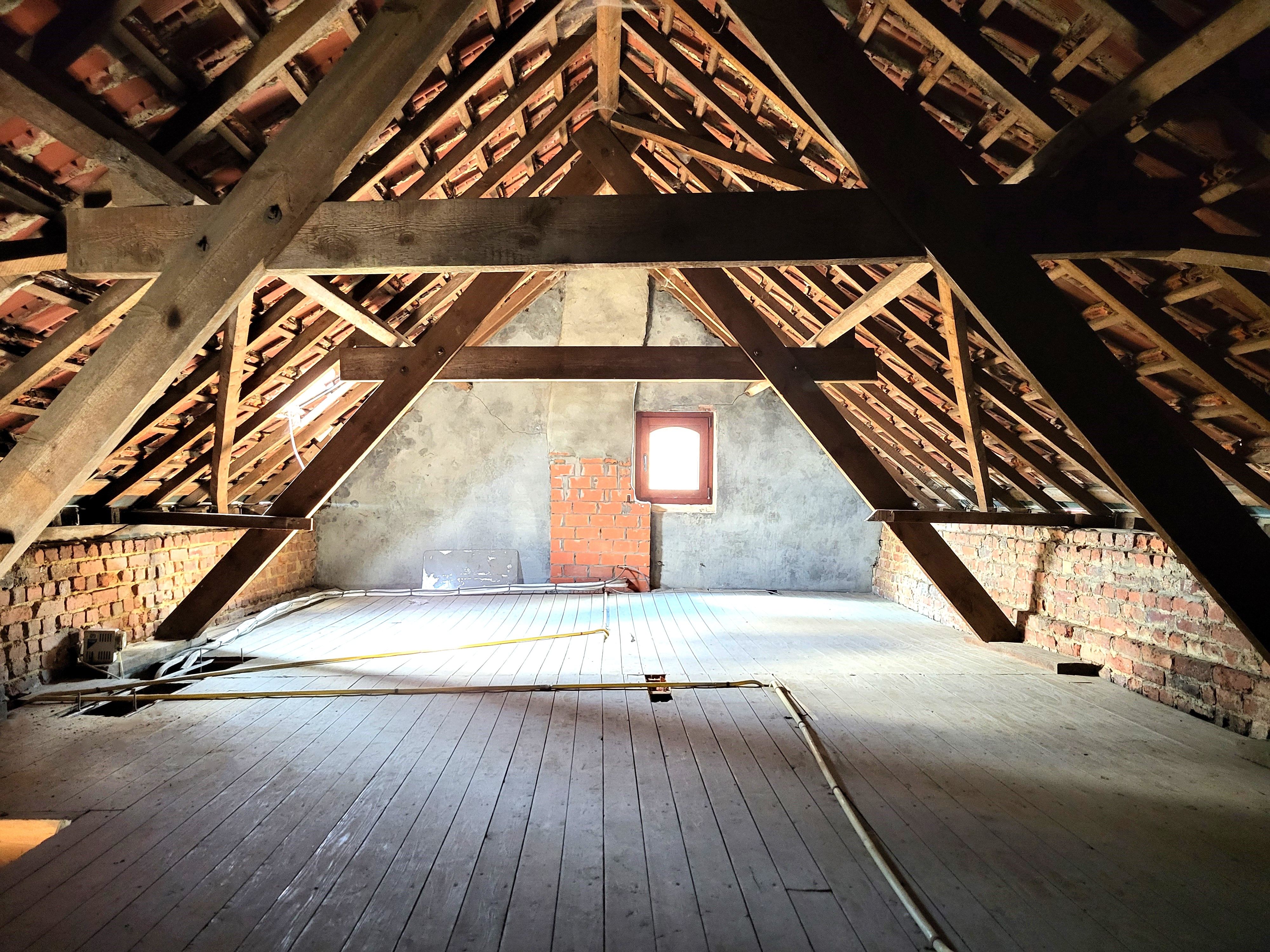 Prachtige burgerwoning op 950 m² met ruime garage en zuidgerichte tuin gelegen in de Vlaamse Ardennen.  foto 24