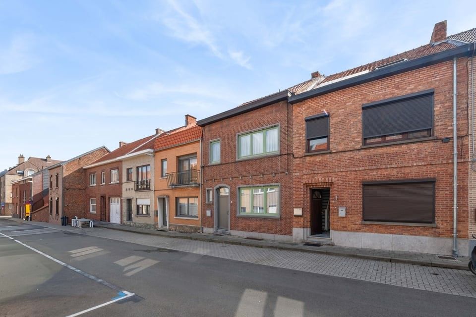 OP TE FRISSEN GEZINSWONING OP EEN TOPLOCATIE IN SINT-TRUIDEN foto 29