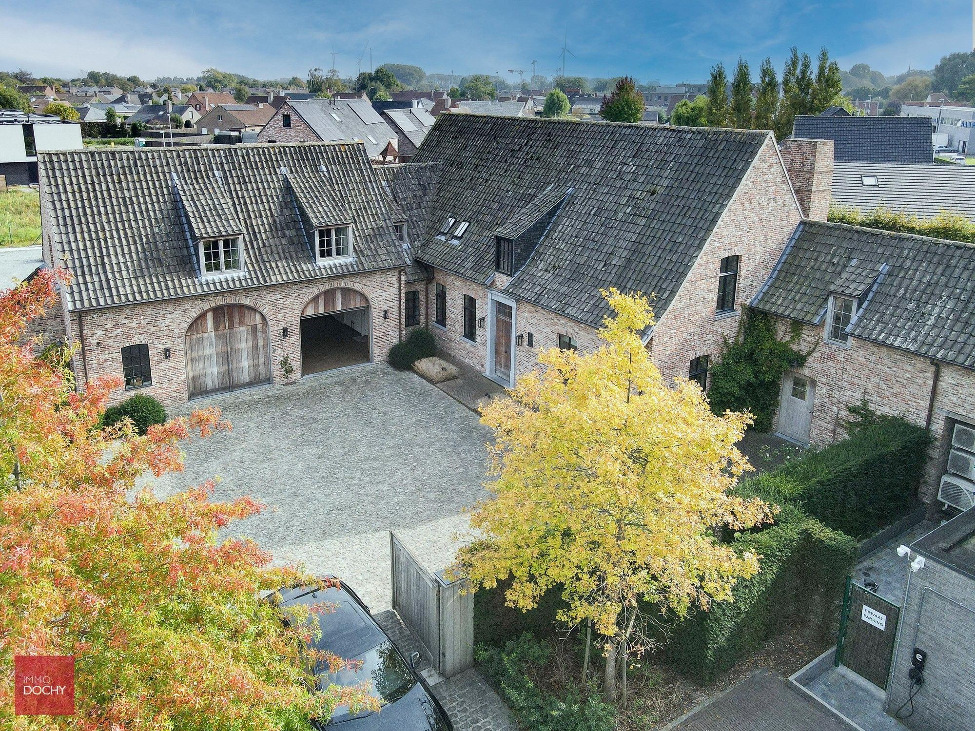 Recent gebouwde villa - ongeëvenaard qua afwerking - palend aan domein De Gavers foto 2