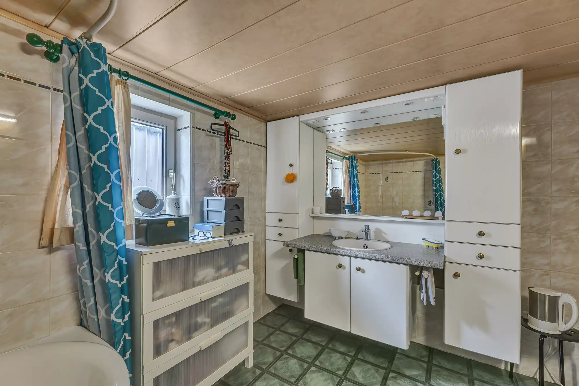 Charmante woning met 4 slaapkamers en garage in Schepdaal! foto 18