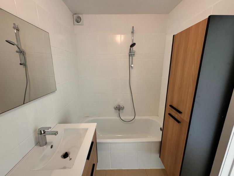 Gezellig appartement met 1 slaapkamer, groot zonnegericht terras + garage. foto 6