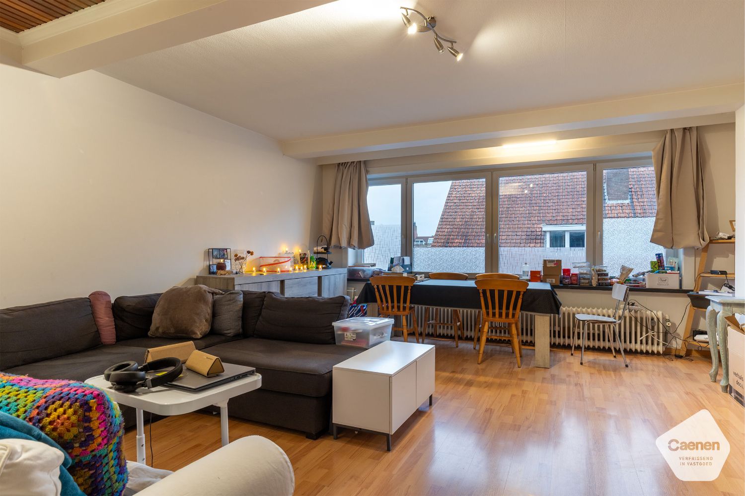 LEUK & ENERGIEZUINIG APPARTEMENT in het hartje van Oostkamp centrum met 2 slaapkamers. foto 6