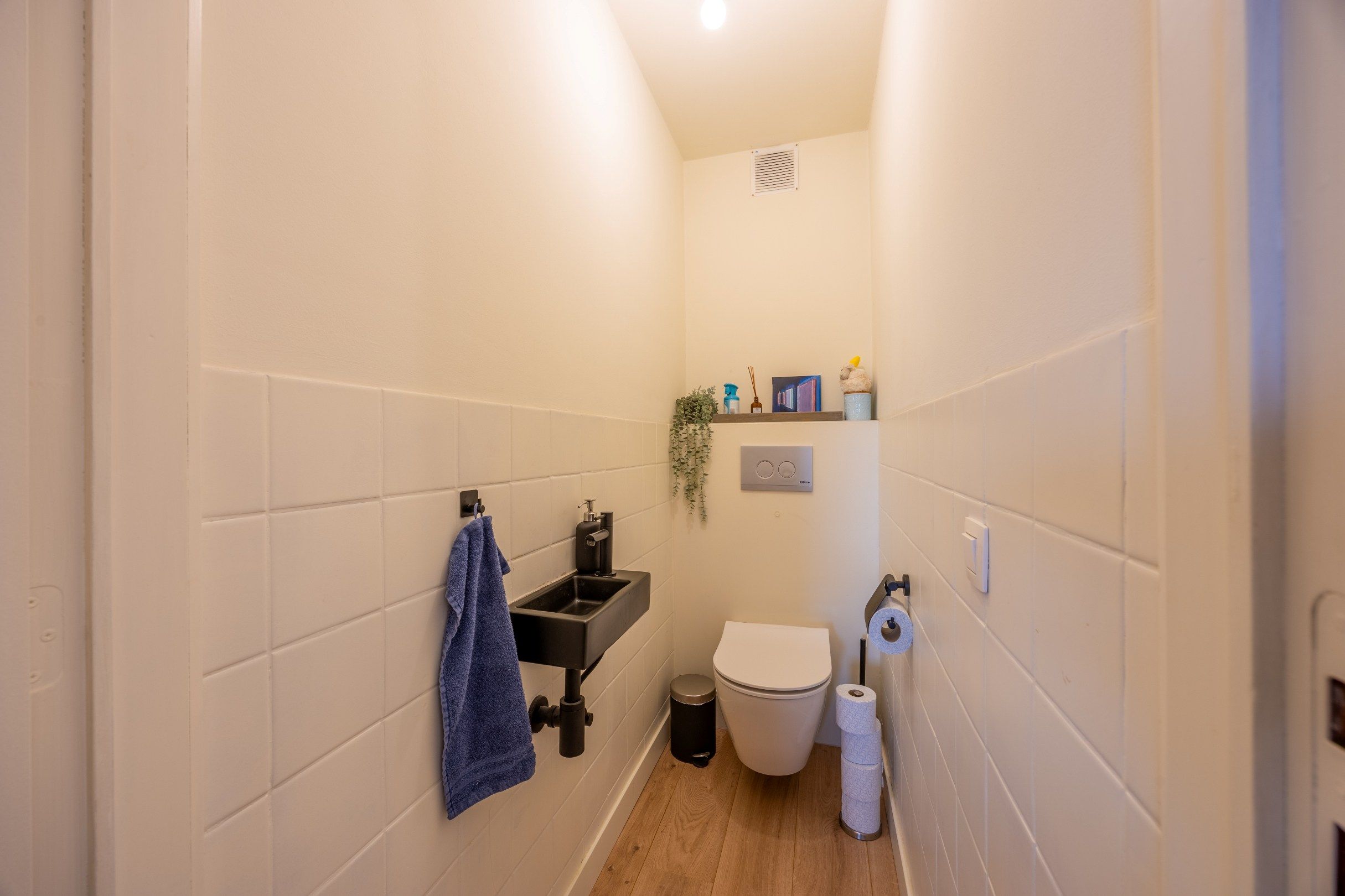 Instapklaar appartement met twee slaapkamers foto 12