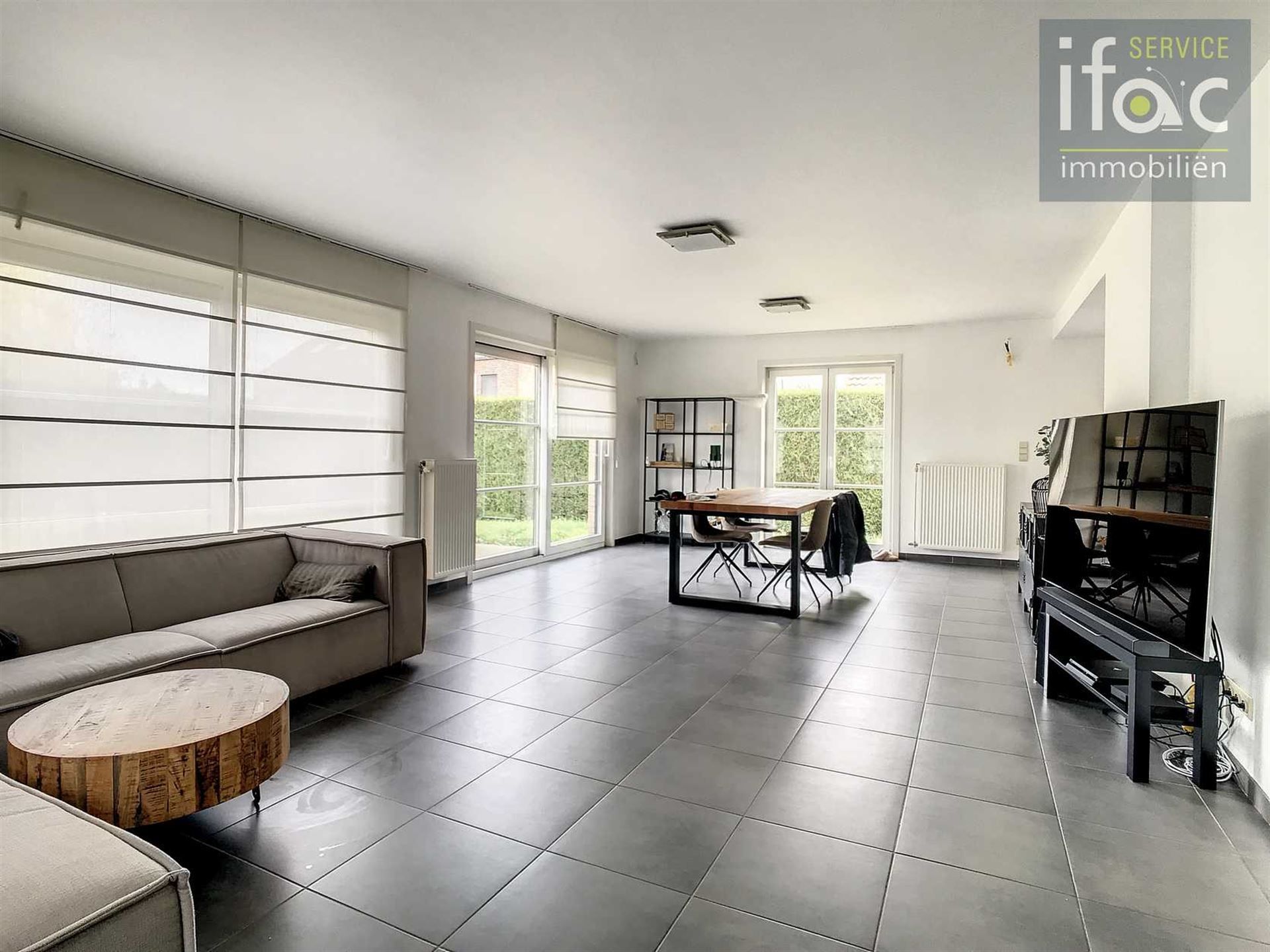 Geweldig gelegen Villa met 5 slaapkamers foto 11