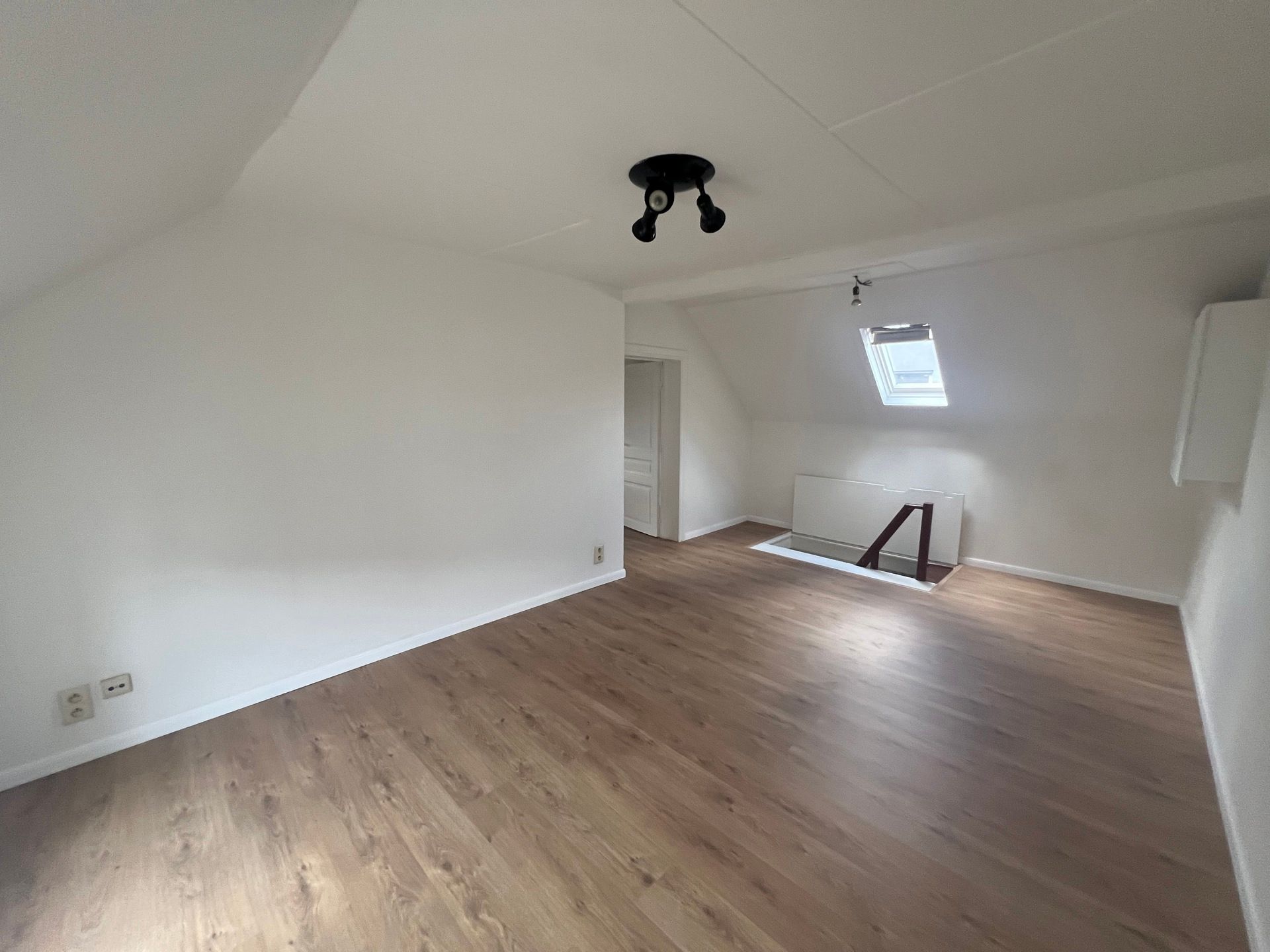 Volledig te renoveren woning nabij centrum Liedekerke foto 16