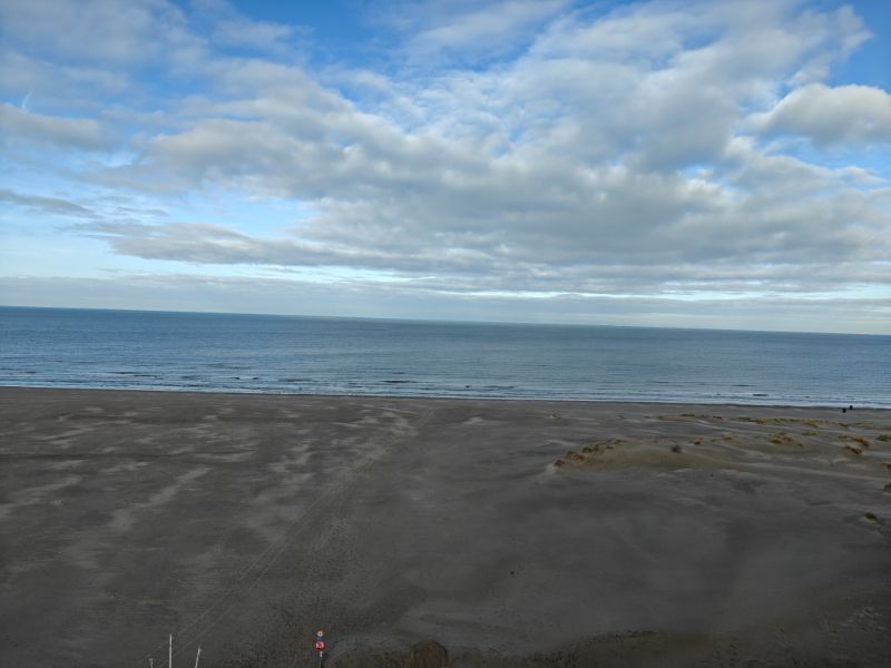 Luxe vastgoed: Penthouse met riant terras en zicht op zee foto 8