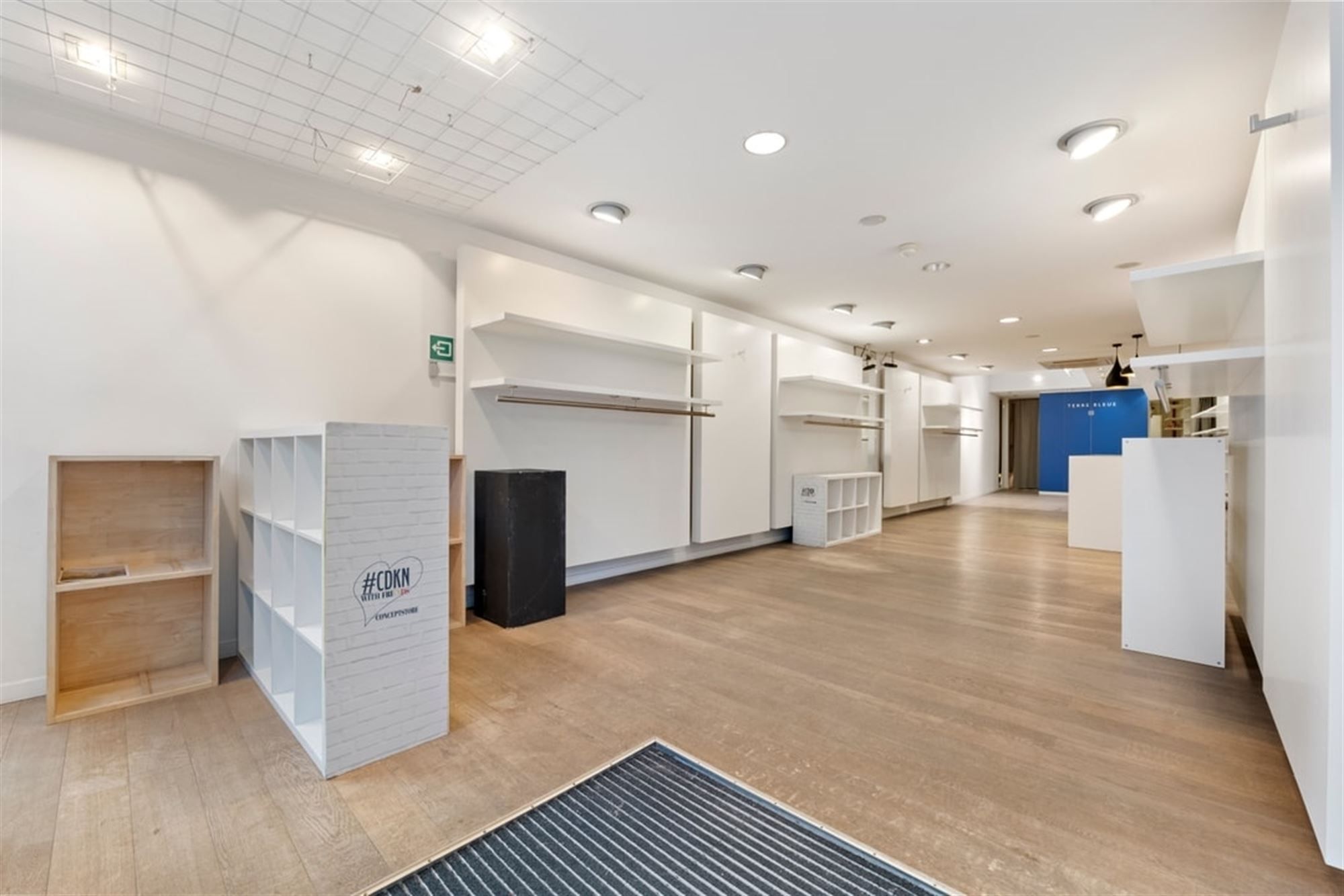HANDELSRUIMTE TE HUUR MIDDEN IN HET STADSCENTRUM VAN SINT-TRUIDEN  foto 8