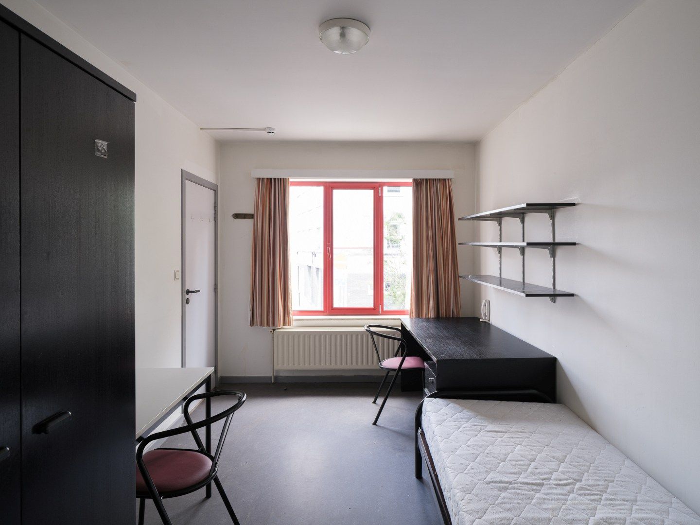 Uitstekende investeringskans met 10 studentenkamers en 4 studio's  in het hart van de studentenstad foto 12