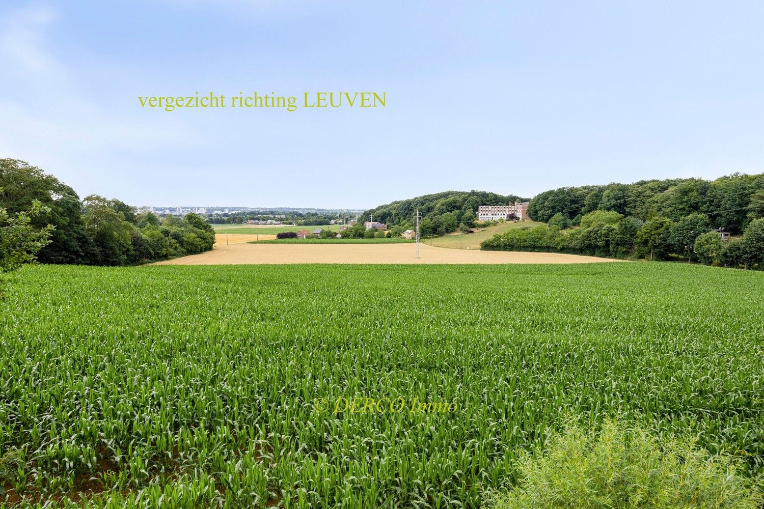 discreet achterin gelegen villa, uitzonderlijk rustig op 6,10 hectare foto 2