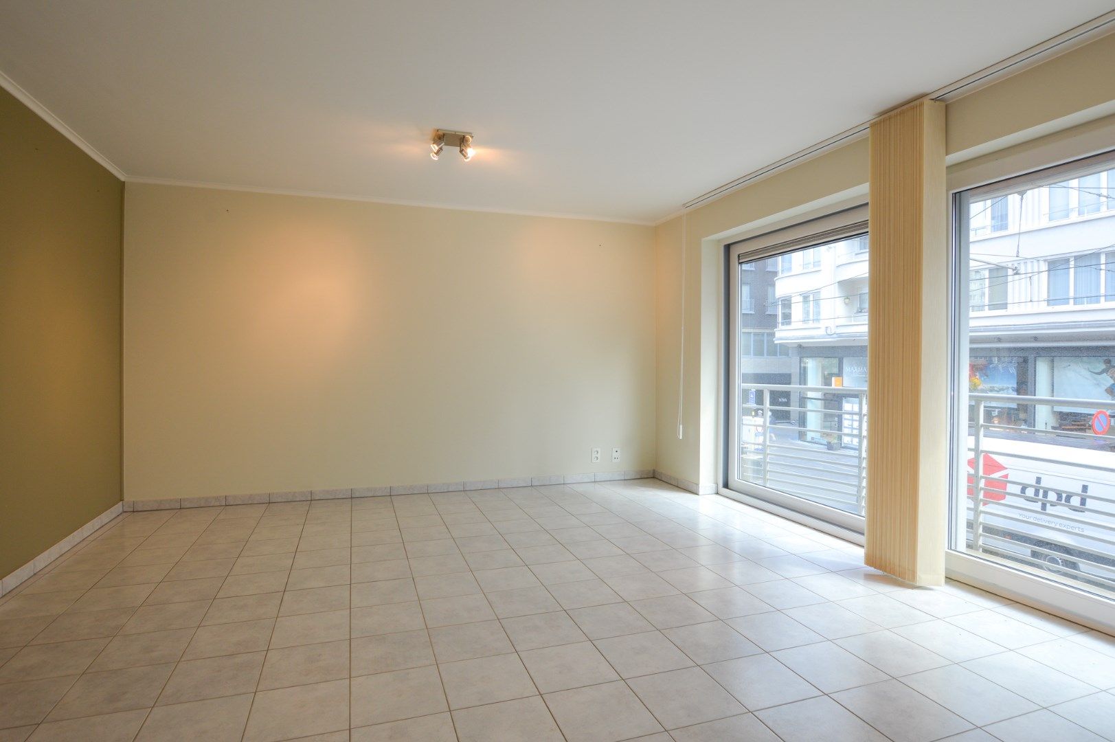 Appartement met 2 slaapkamers te huur in het hartje van Oostende foto 3