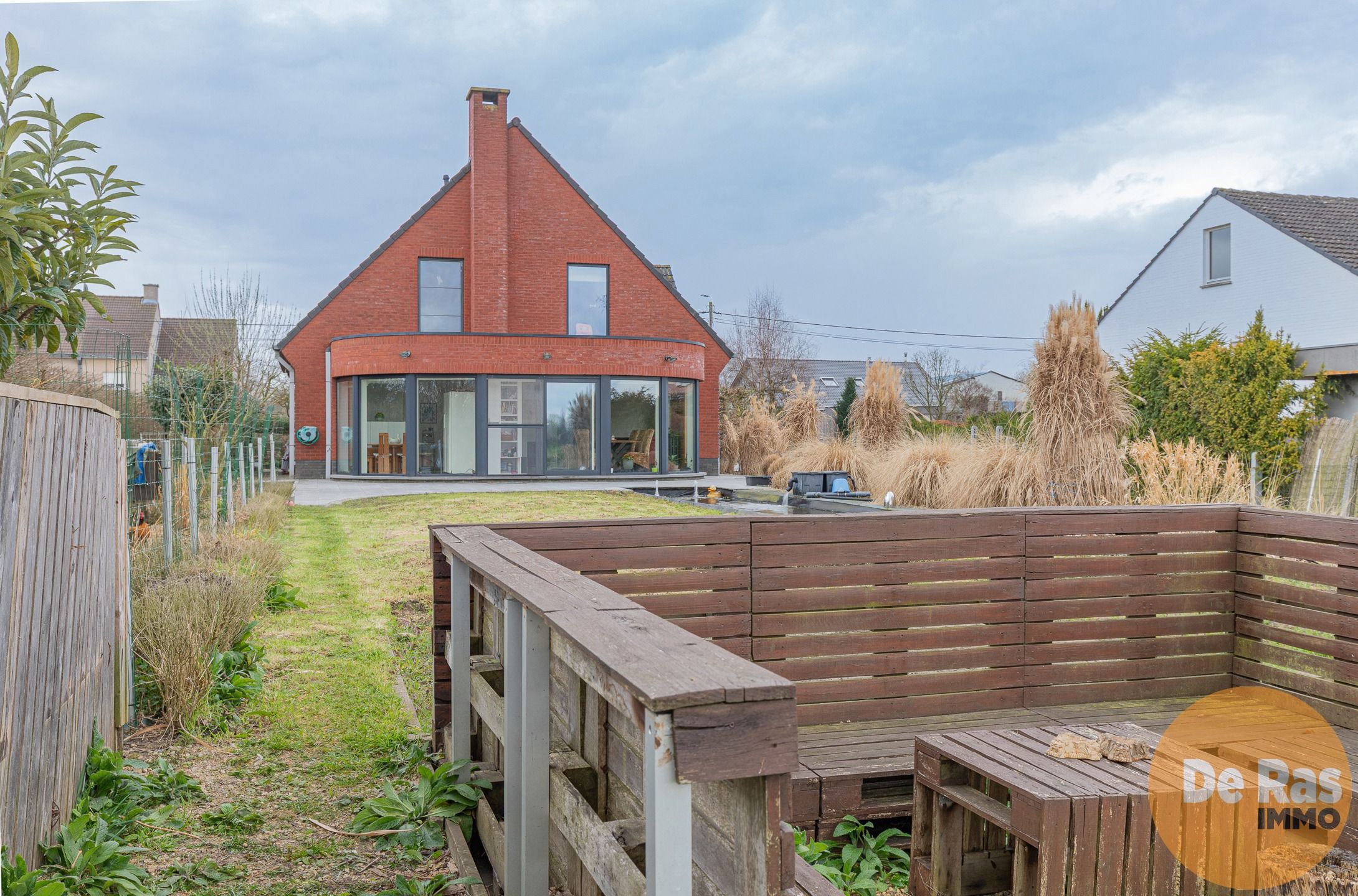 WIEZE - Lichtrijke villa met 5 slpks en 2 bdkmrs en tuin foto 23
