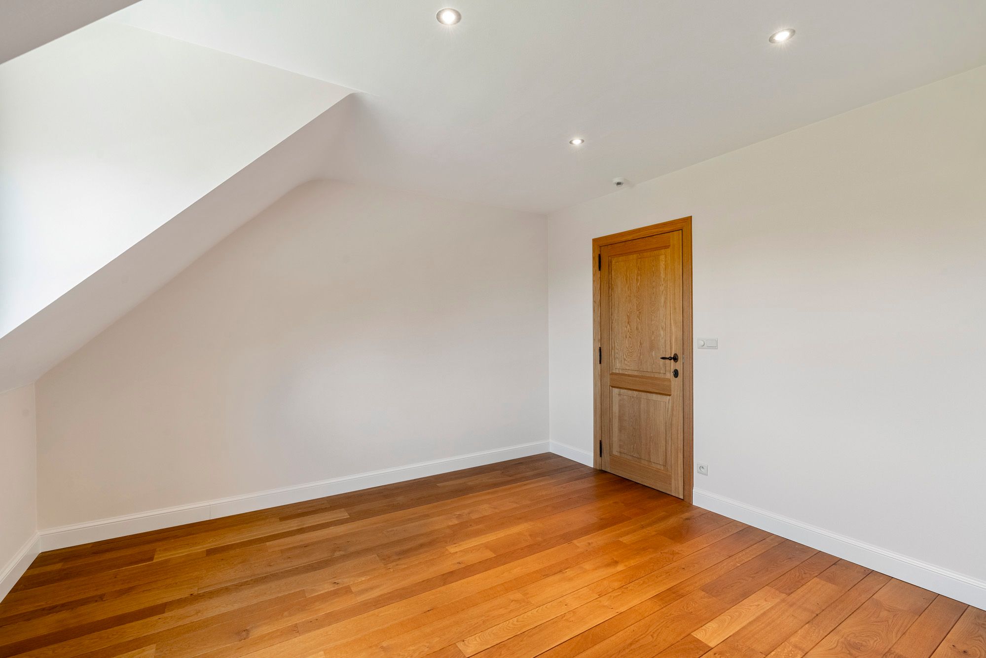 Exclusieve villa met hoogstaande afwerking in een idyllische omgeving foto 15
