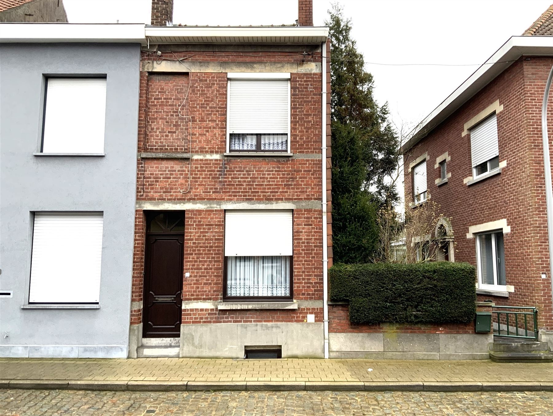 Ruime woning met 3 slaapkamers en zonnige tuin foto 1