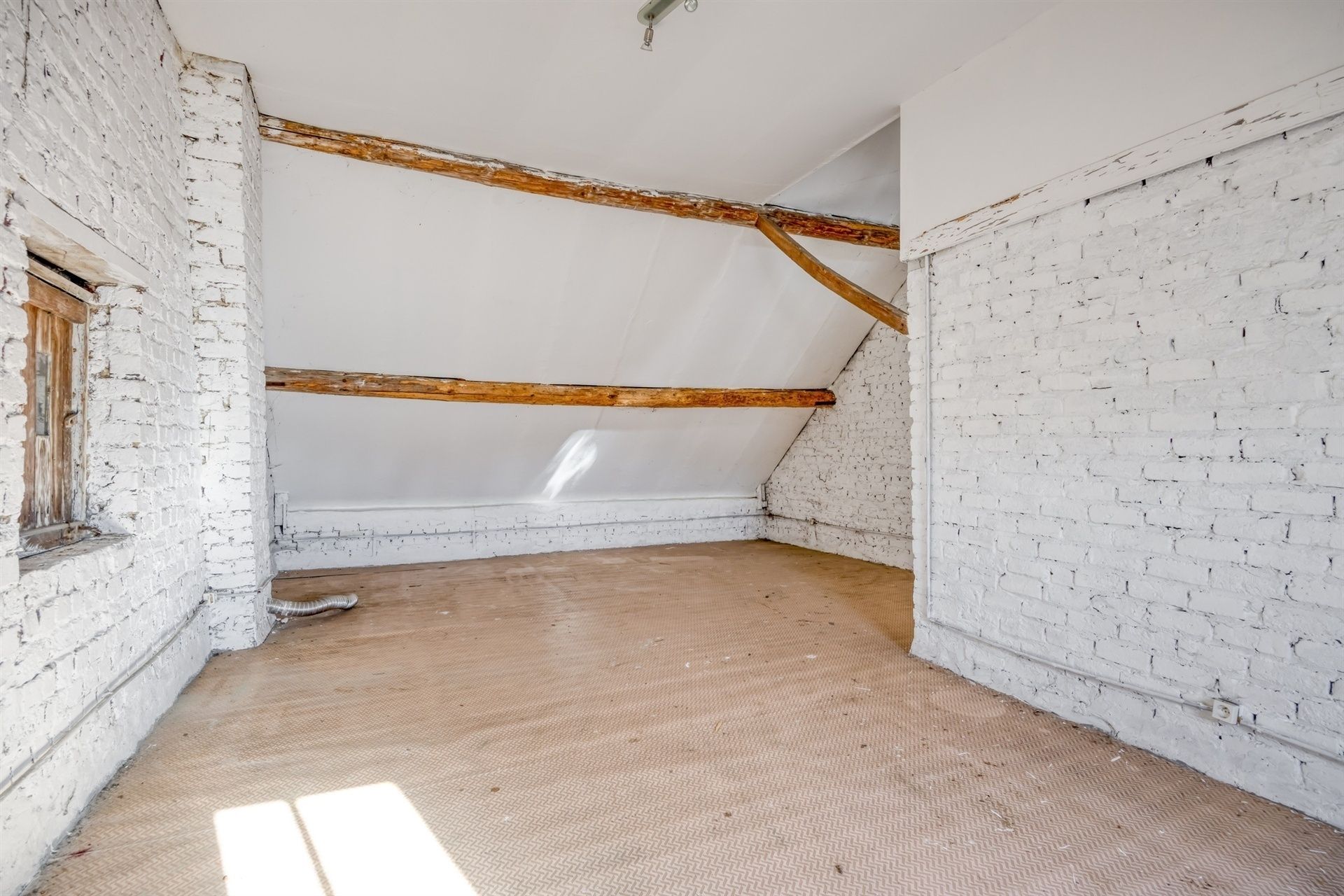 Te renoveren woning in centrum Mollem foto 21