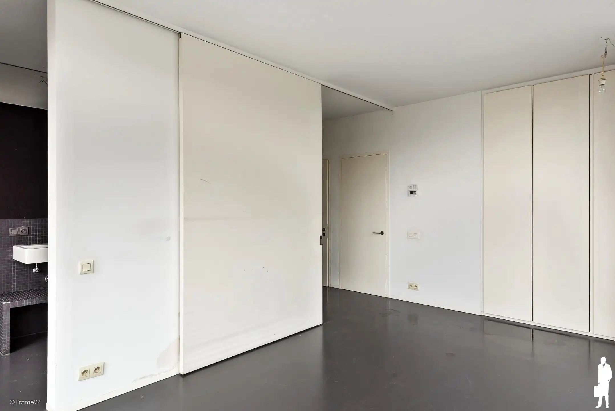 Luxe-loft (ca 90m²) gelegen in de Henri Van Heurckstraat. foto 10