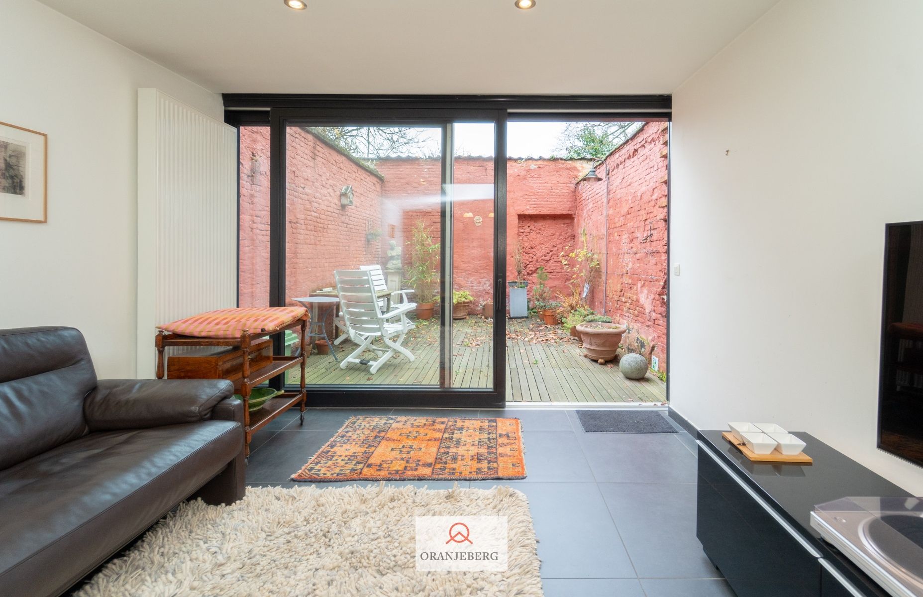 Huis met tuintje vlakbij Coupure foto 16